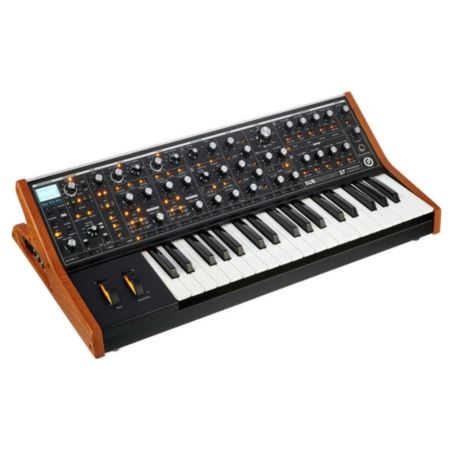 MOOG SUBsequent 37 - Syntezator Analogowy